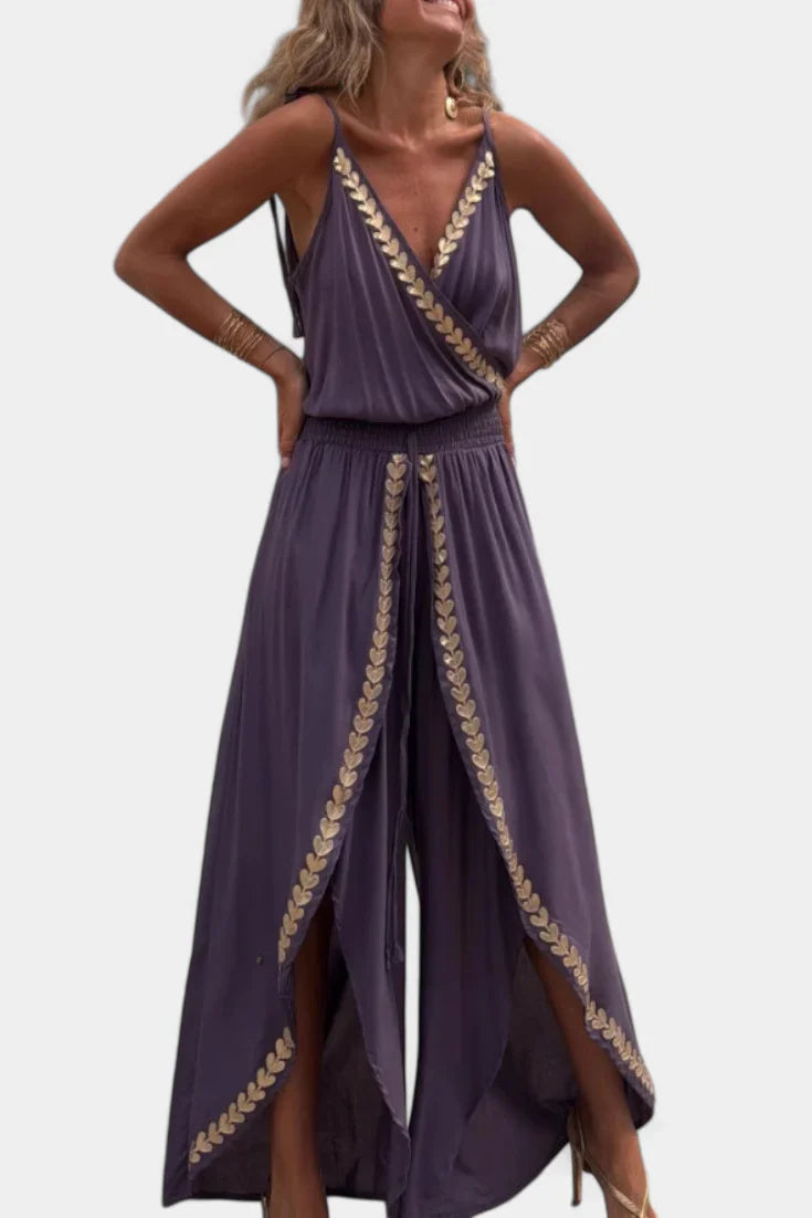 Donatila™ | Jumpsuit con dettagli dorati e apertura frontale