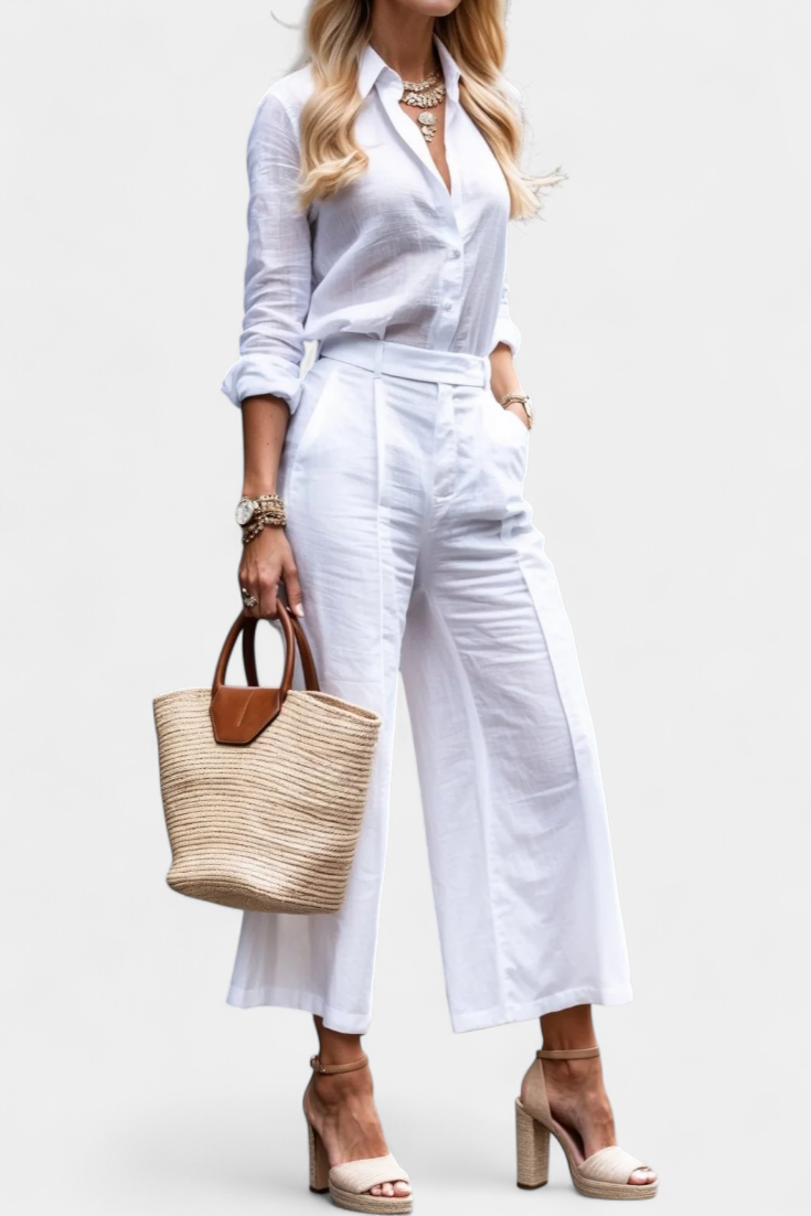 Sabina™ | Completo due pezzi con camicia fluida e pantaloni capri