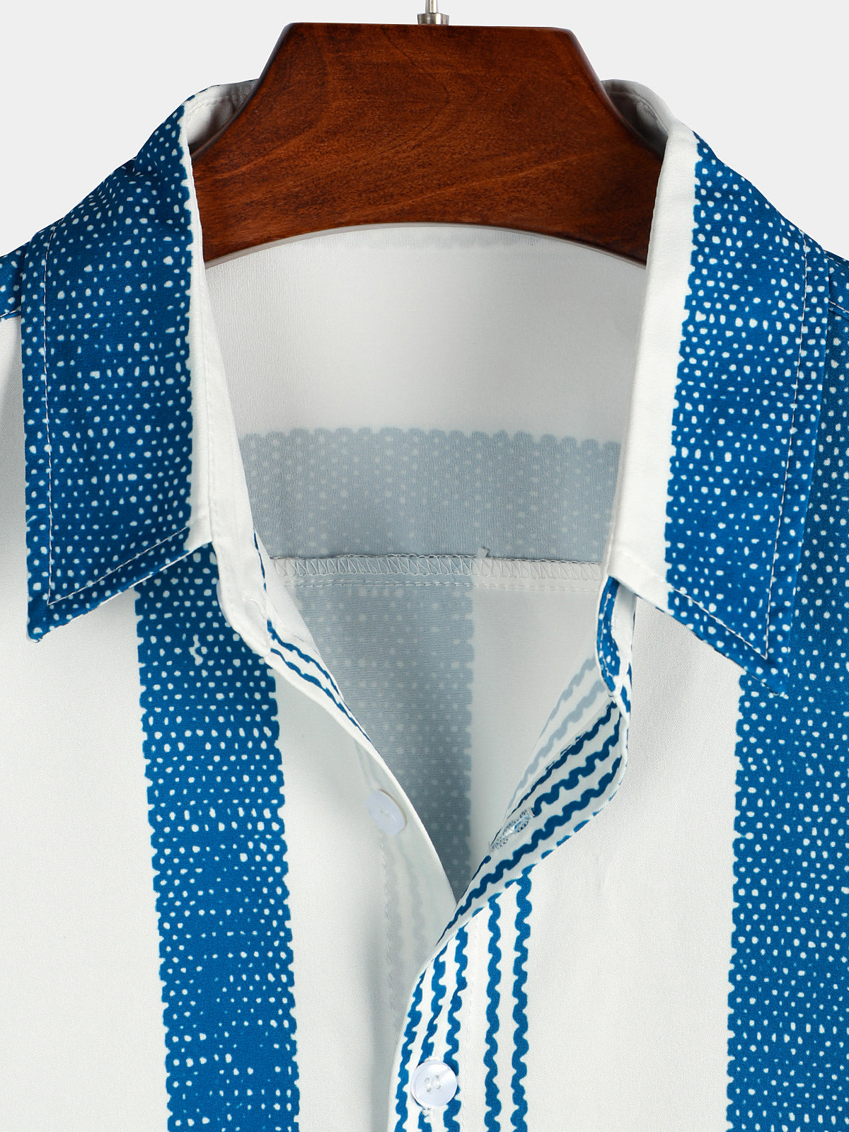 Camicia da uomo a maniche corte blu a righe per il tempo libero