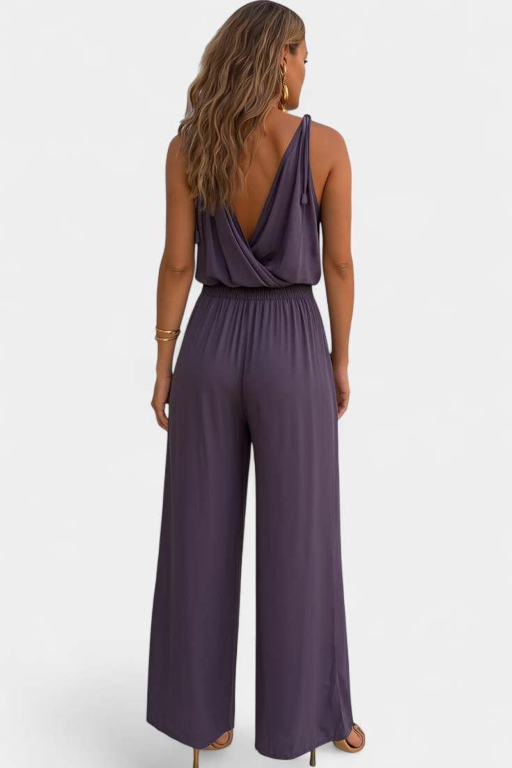 Donatila™ | Jumpsuit con dettagli dorati e apertura frontale